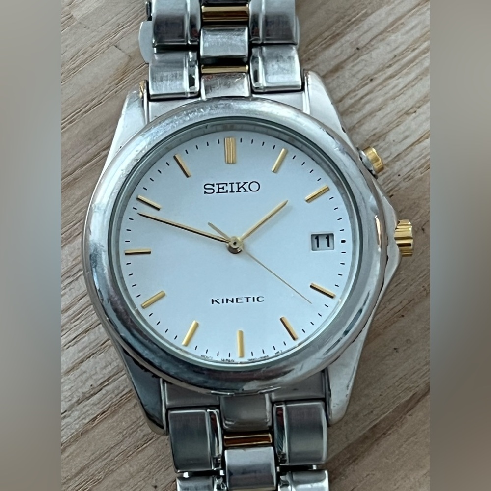 Seiko Kinetic Automatic Vintage Men’s Watch Two-Tone Bracelet White Dial Date
